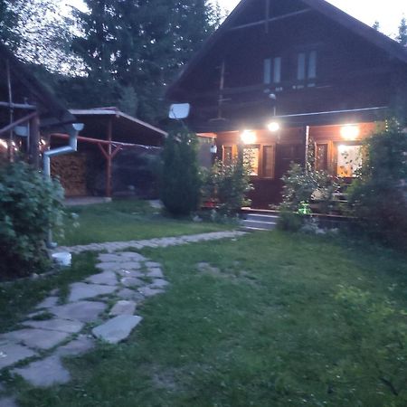 Casa Ria-Ria Pihenohaz Villa Csíkszereda Kültér fotó