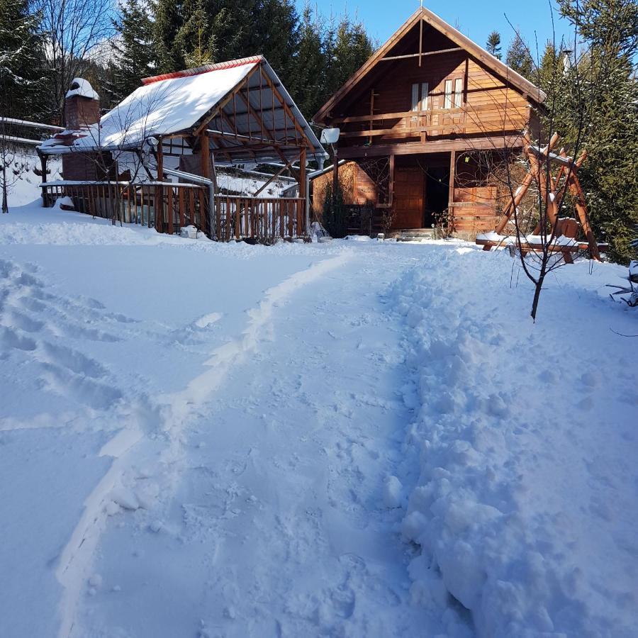 Casa Ria-Ria Pihenohaz Villa Csíkszereda Kültér fotó
