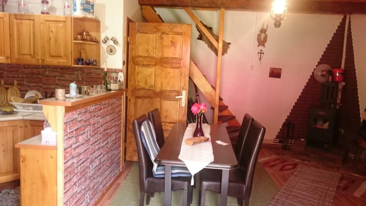 Casa Ria-Ria Pihenohaz Villa Csíkszereda Kültér fotó